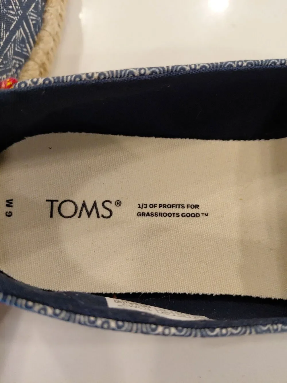 Toms size 9 Shoes.  These Boho style shoes were only worn  few times indoors.